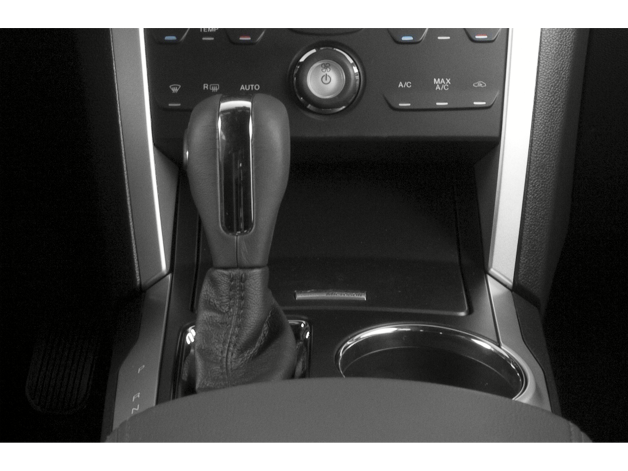 2015 Ford Explorer FWD 4dr XLT