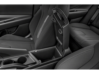 2024 Hyundai Elantra SEL IVT