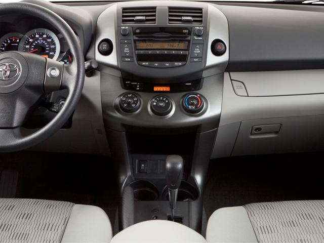 2011 Toyota RAV4 FWD 4dr 4-cyl 4-Spd AT