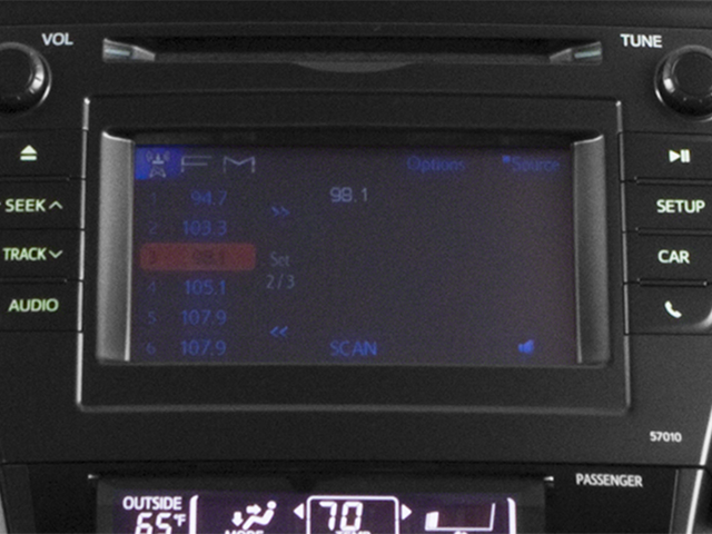 2014 Toyota Prius v 5dr Wgn Five