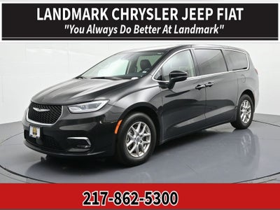 2023 Chrysler Pacifica Touring L FWD