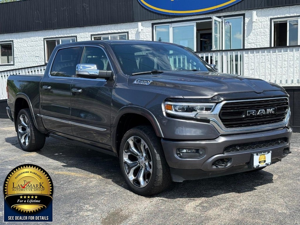 2019 RAM 1500 Limited 4x4 Crew Cab 5'7" Box