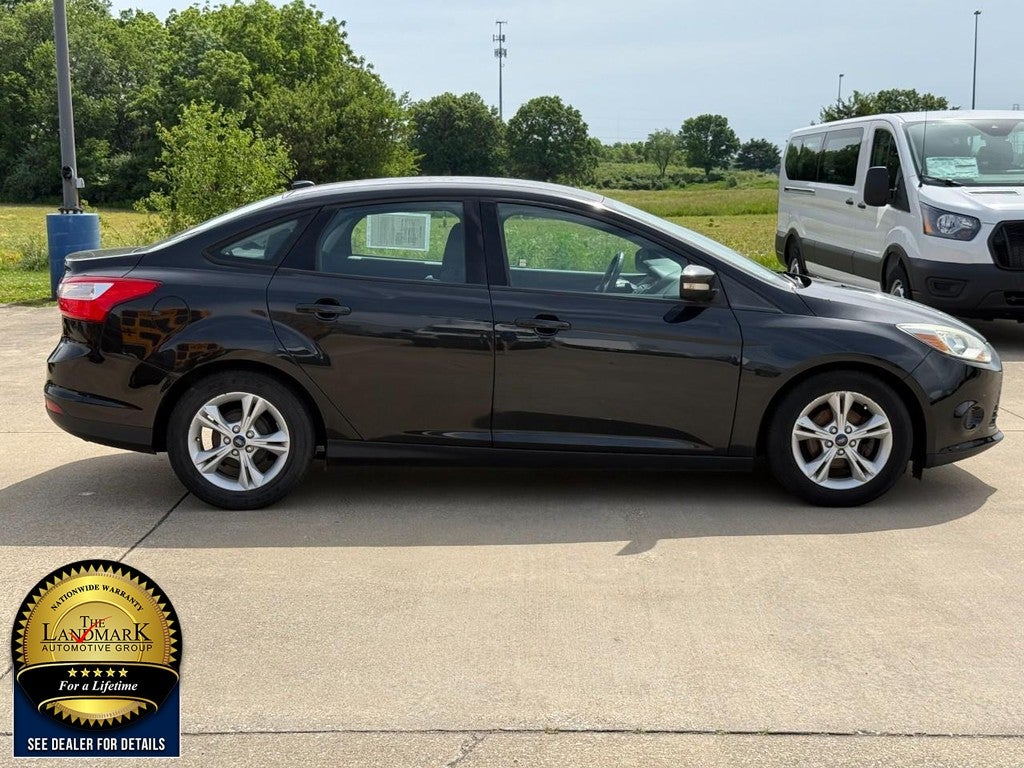 2014 Ford Focus 4dr Sdn SE