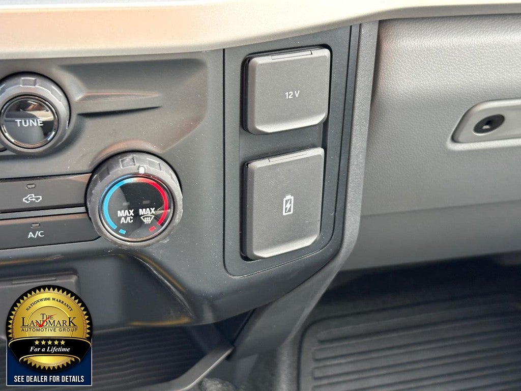 2023 Ford Super Duty F-550 DRW XL 4WD Reg Cab 169" WB 84" CA