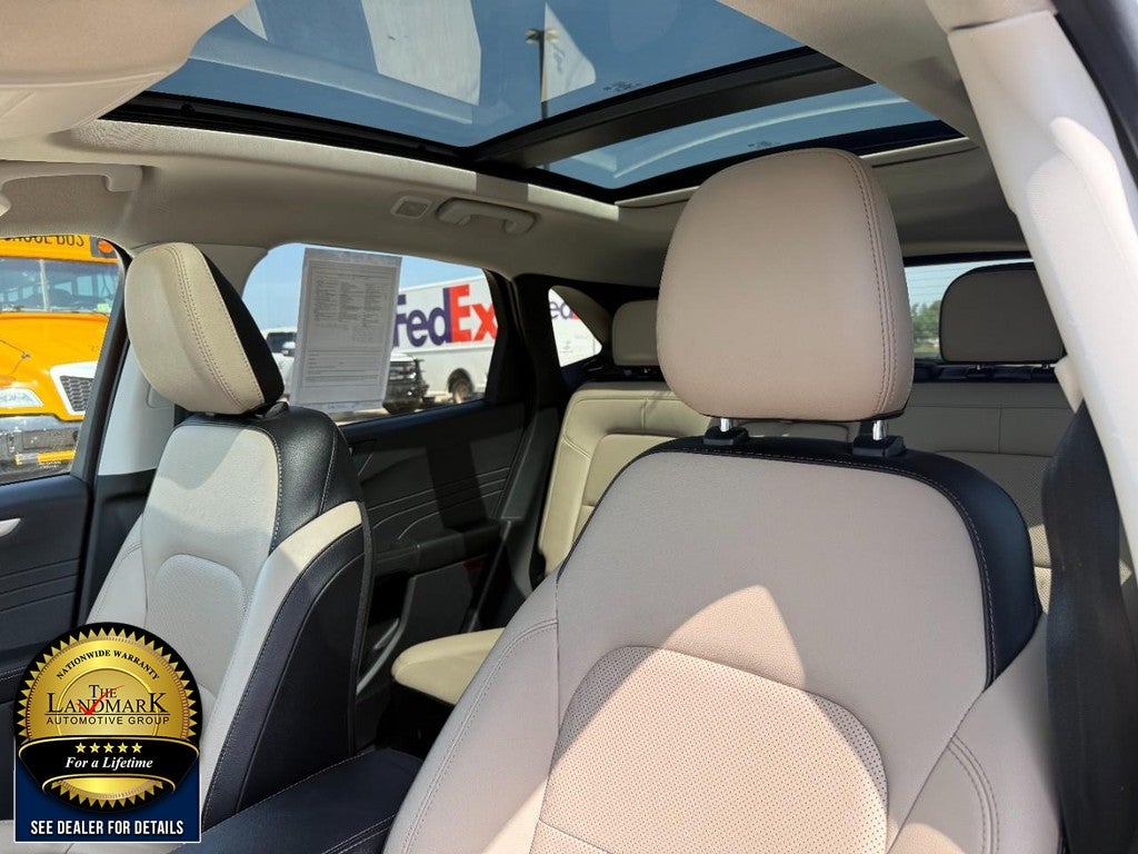 2022 Ford Escape SEL FWD