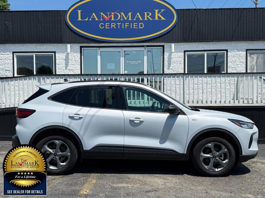2025 Ford Escape ST-Line AWD