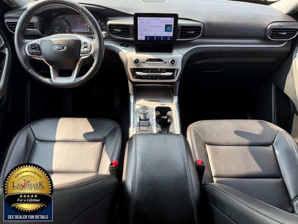 2023 Ford Explorer XLT 4WD