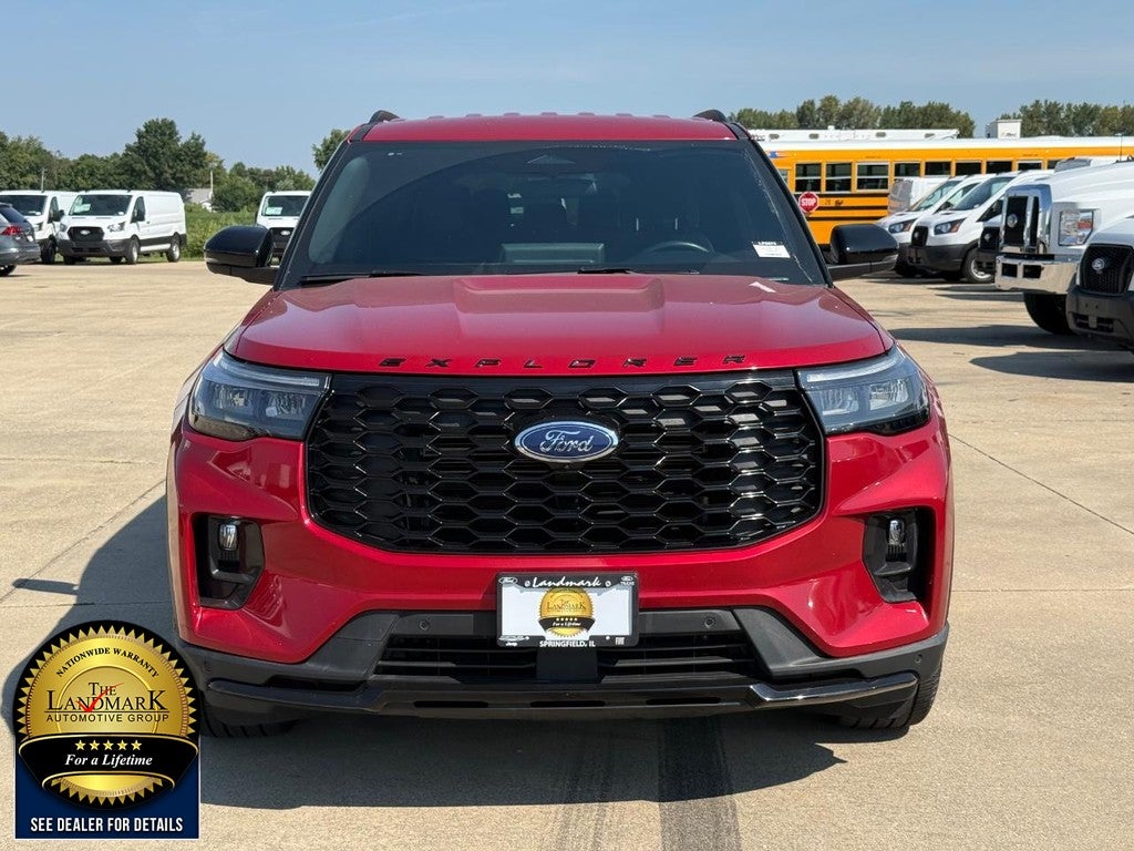 2025 Ford Explorer ST-Line 4WD