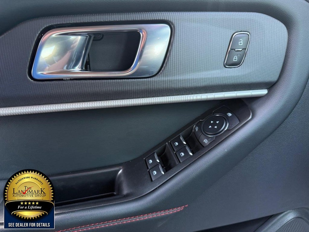 2025 Ford Explorer ST-Line 4WD