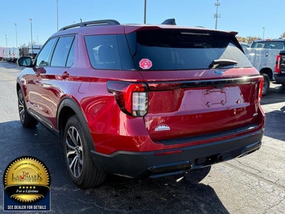 2025 Ford Explorer ST-Line 4WD