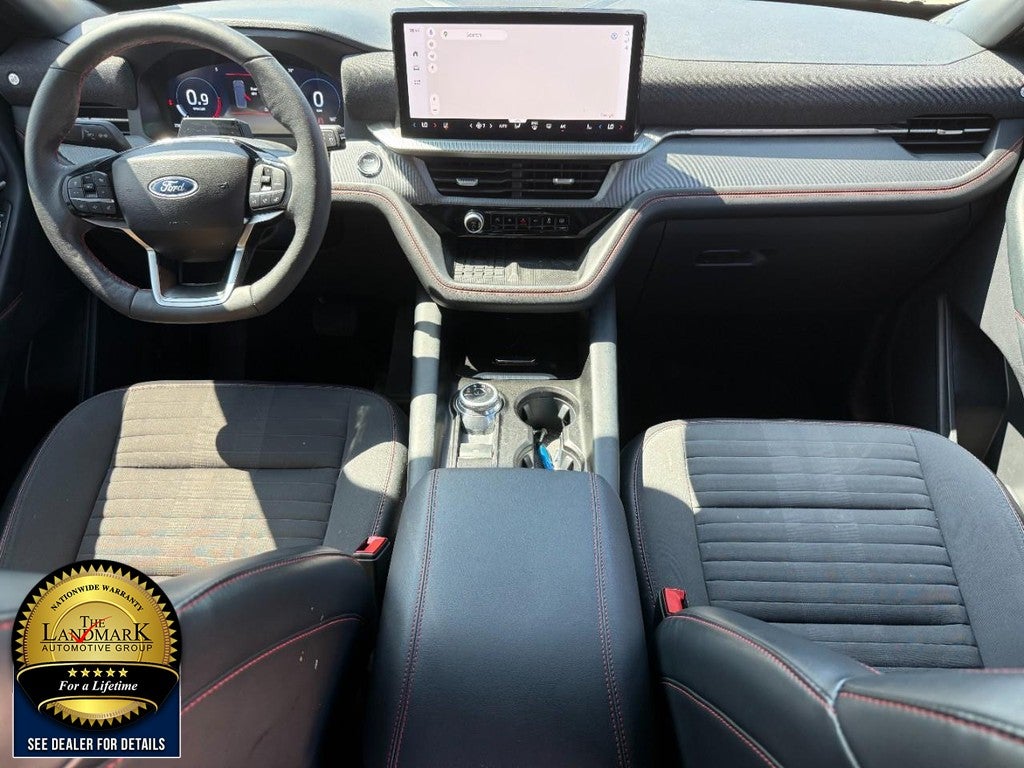 2025 Ford Explorer ST-Line 4WD