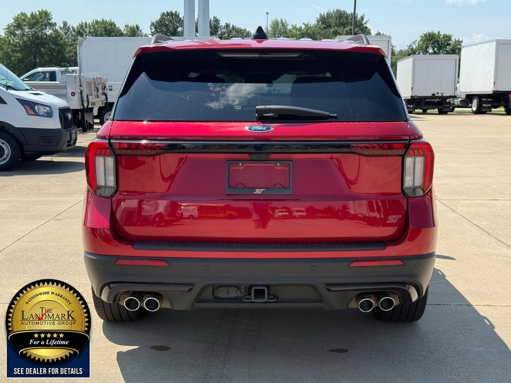 2025 Ford Explorer ST 4WD