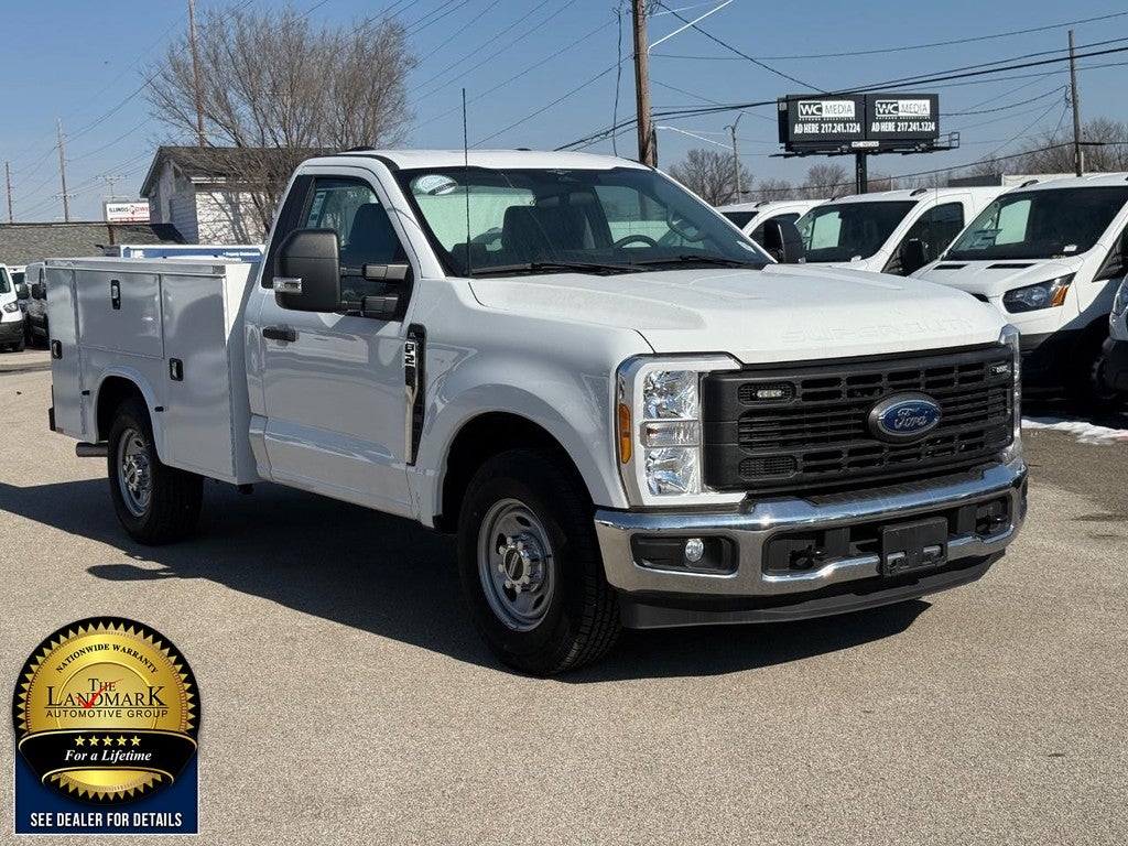 2023 Ford Super Duty F-250 SRW XL 2WD Reg Cab 8' Box