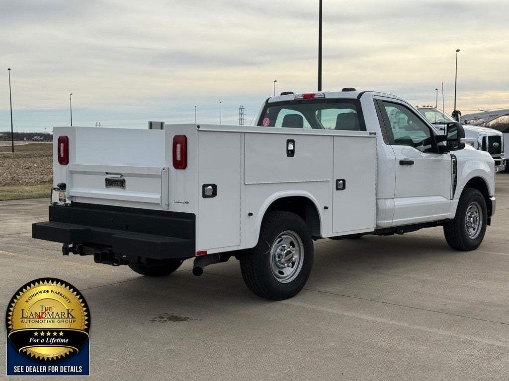 2023 Ford Super Duty F-250 SRW XL 2WD Reg Cab 8' Box