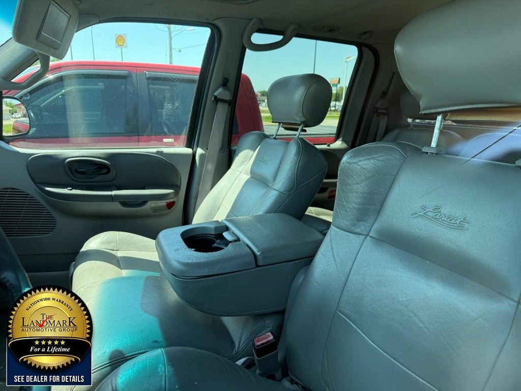 2002 Ford F-150 SuperCrew 139" XLT 4WD