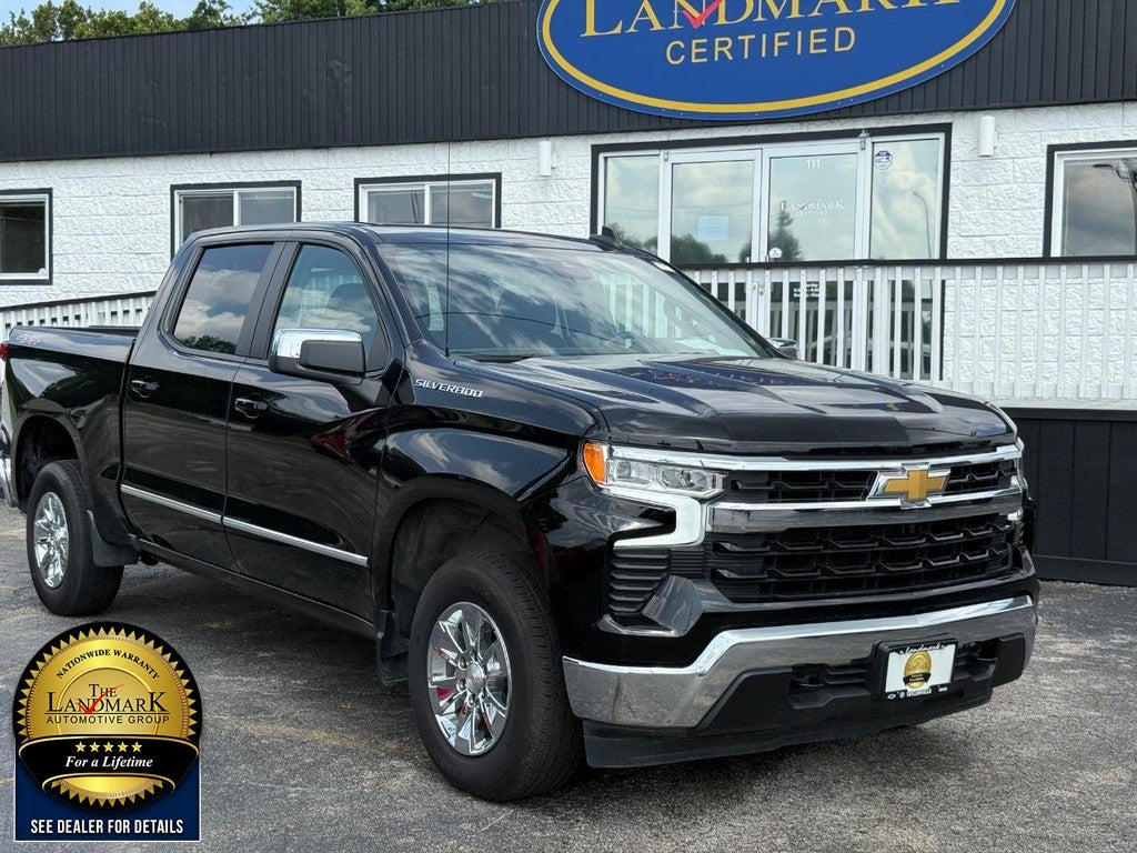 2025 Chevrolet Silverado 1500 4WD Crew Cab 147" LT w/1LT