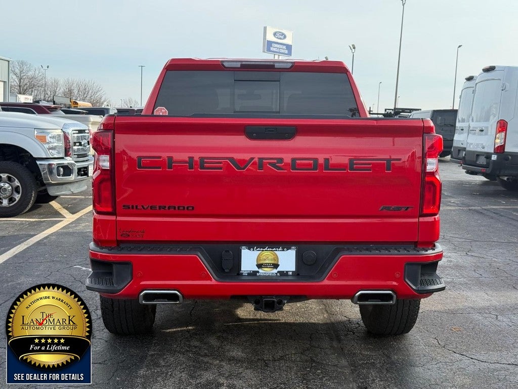 2022 Chevrolet Silverado 1500 LTD 4WD Crew Cab 147" RST