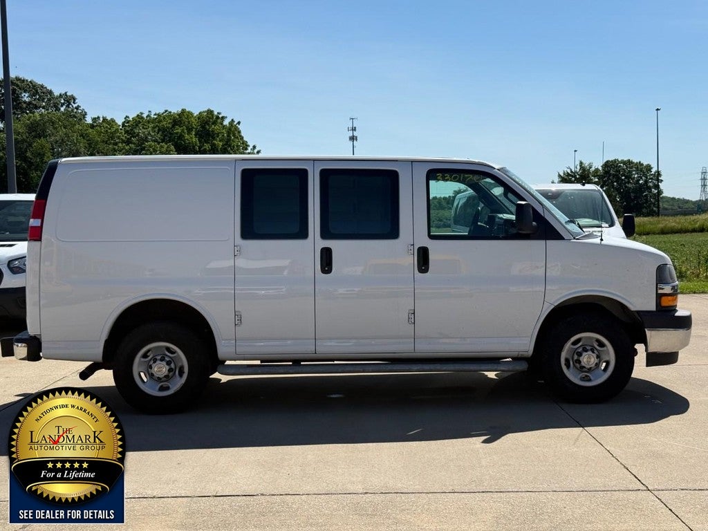 2024 Chevrolet Express Cargo Van RWD 2500 135"