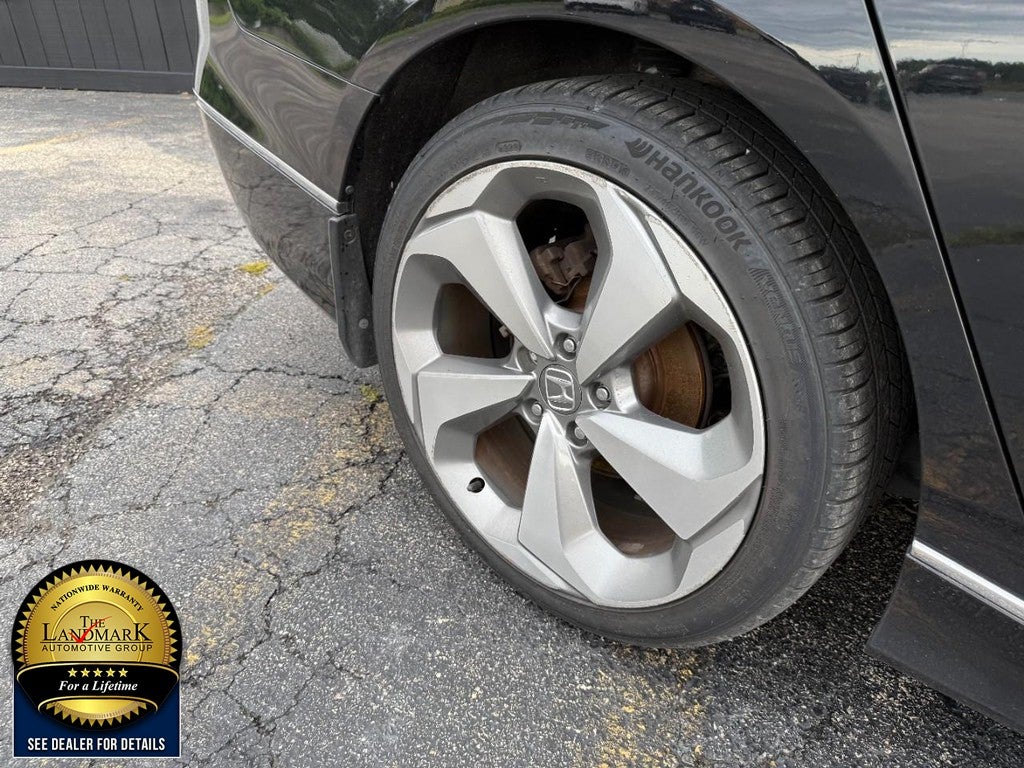 2018 Honda Accord Sedan Touring 2.0T Auto
