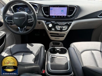 2024 Chrysler Pacifica Touring L FWD