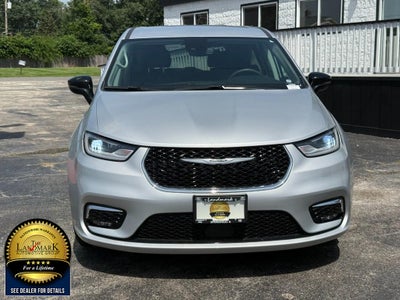 2024 Chrysler Pacifica Touring L FWD