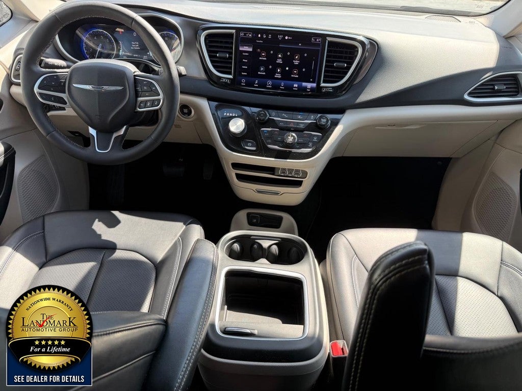 2024 Chrysler Pacifica Touring L FWD