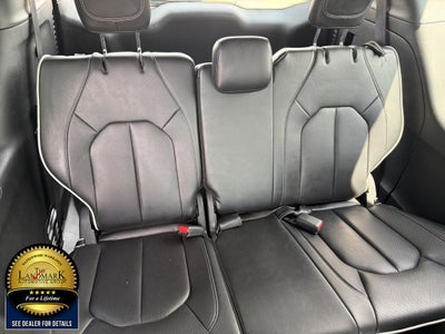 2025 Chrysler Pacifica Limited FWD