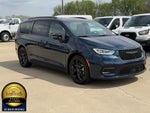 2025 Chrysler Pacifica Limited FWD