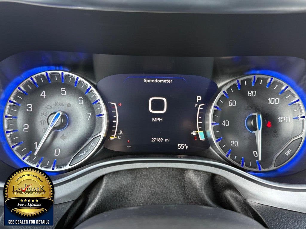 2025 Chrysler Pacifica Limited FWD