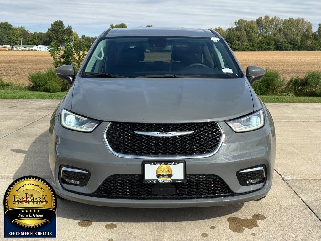 2023 Chrysler Pacifica Hybrid Touring L FWD