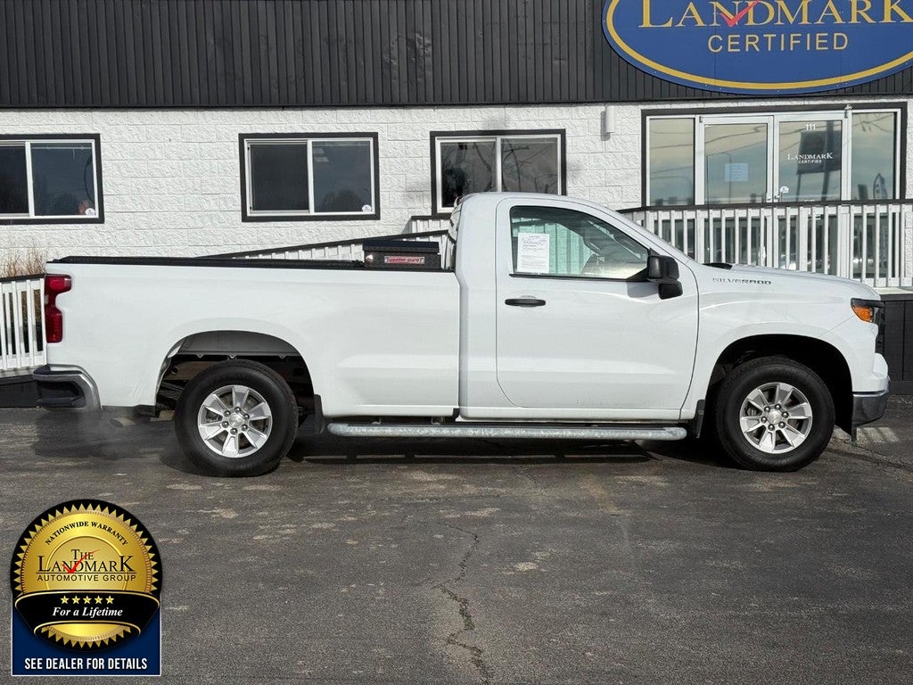 2024 Chevrolet Silverado 1500 2WD Reg Cab 140" Work Truck