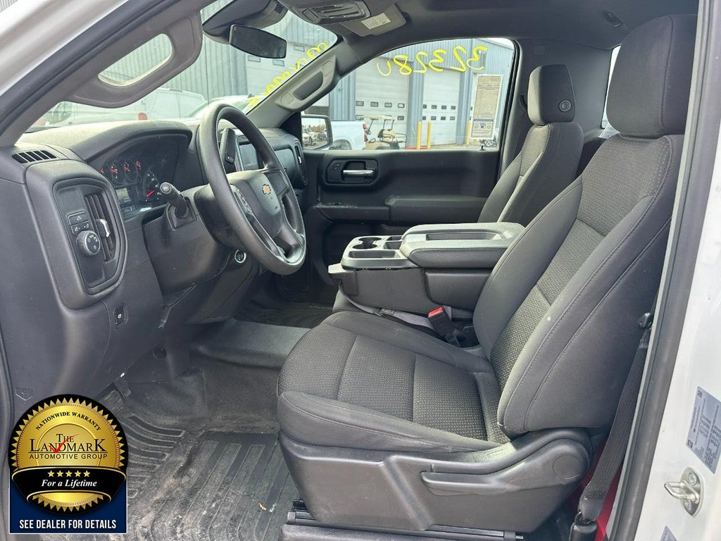 2024 Chevrolet Silverado 1500 2WD Reg Cab 140" Work Truck