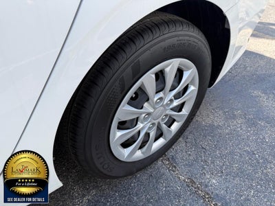 2024 Kia Forte LX IVT