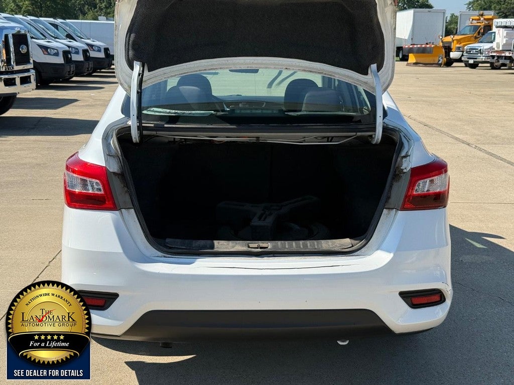 2019 Nissan Sentra SV CVT
