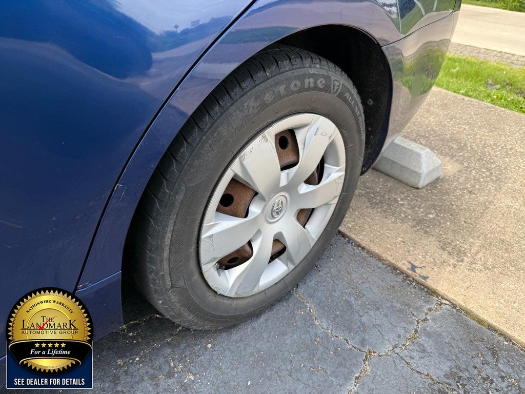 2009 Toyota Camry 4dr Sdn I4 Man LE (Natl)