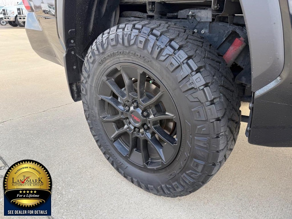 2025 Toyota Tundra 4WD SR5 CrewMax 5.5' Bed (Natl)