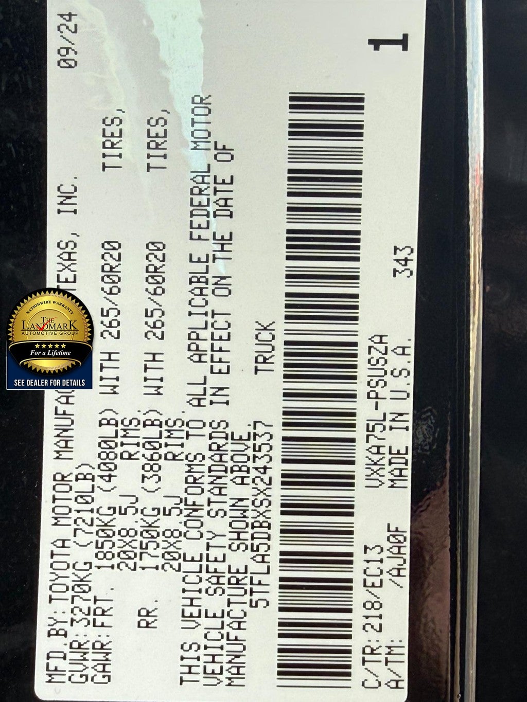 2025 Toyota Tundra 4WD SR5 CrewMax 5.5' Bed (Natl)