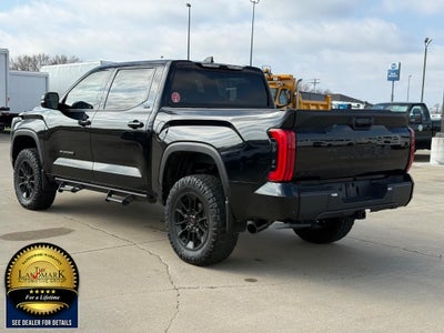 2025 Toyota Tundra 4WD SR5 CrewMax 5.5' Bed (Natl)