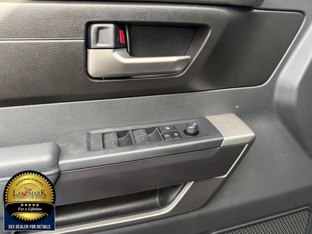 2025 Toyota Tundra 4WD SR5 CrewMax 5.5' Bed (Natl)