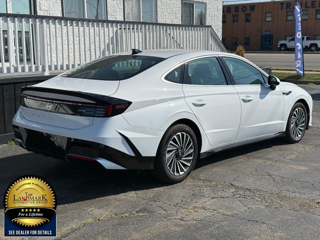 2025 Hyundai Sonata Hybrid SEL FWD