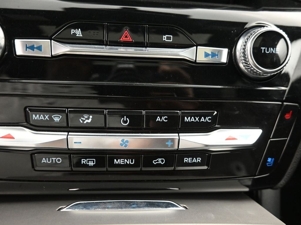 2022 Ford Explorer ST 4WD