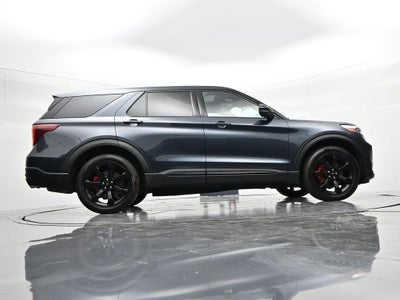 2022 Ford Explorer ST 4WD