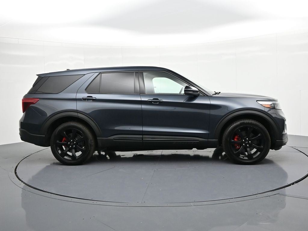 2022 Ford Explorer ST 4WD