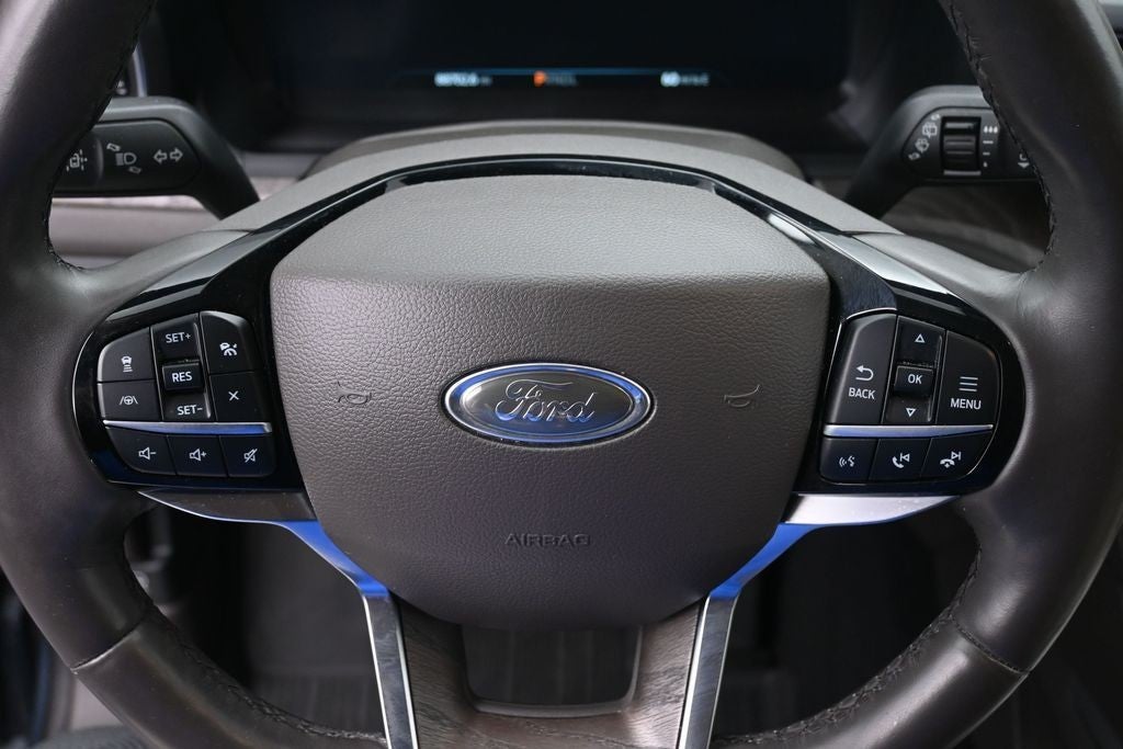 2022 Ford Explorer Platinum 4WD