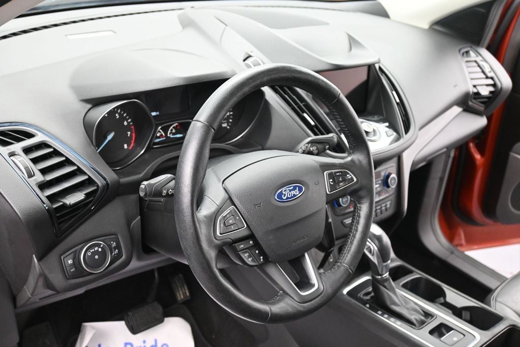 2019 Ford Escape Titanium FWD