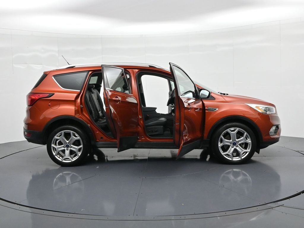 2019 Ford Escape Titanium FWD
