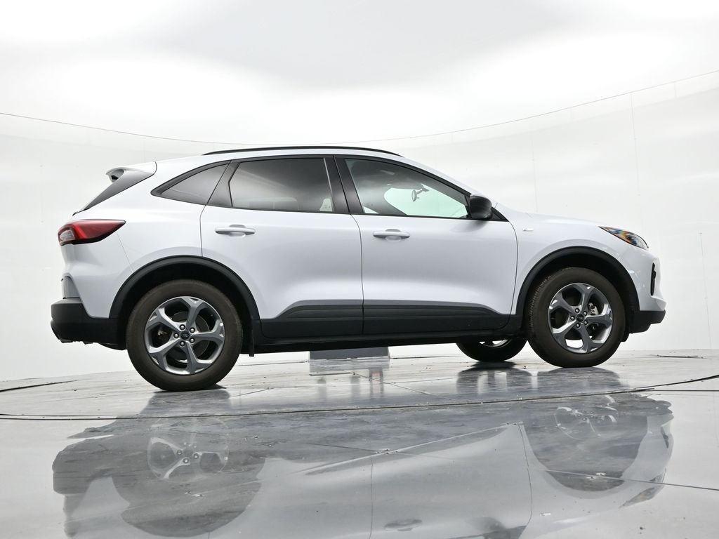 2025 Ford Escape ST-Line AWD
