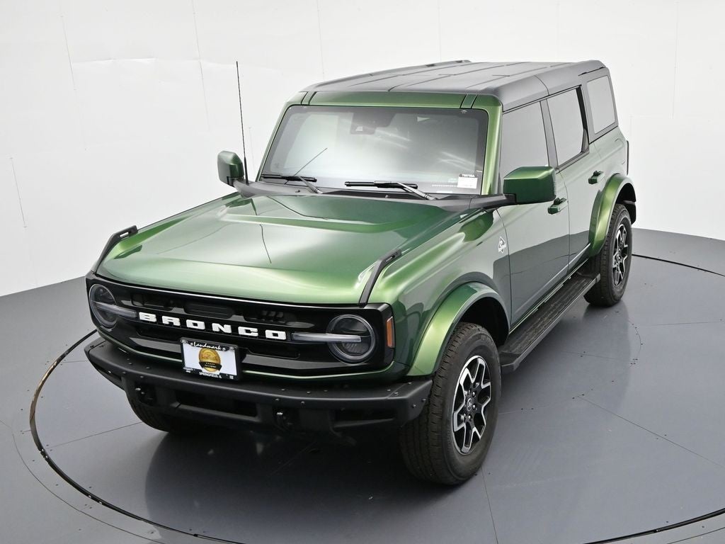 2024 Ford Bronco Outer Banks 4 Door 4x4