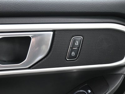 2023 Ford Explorer Base 4WD