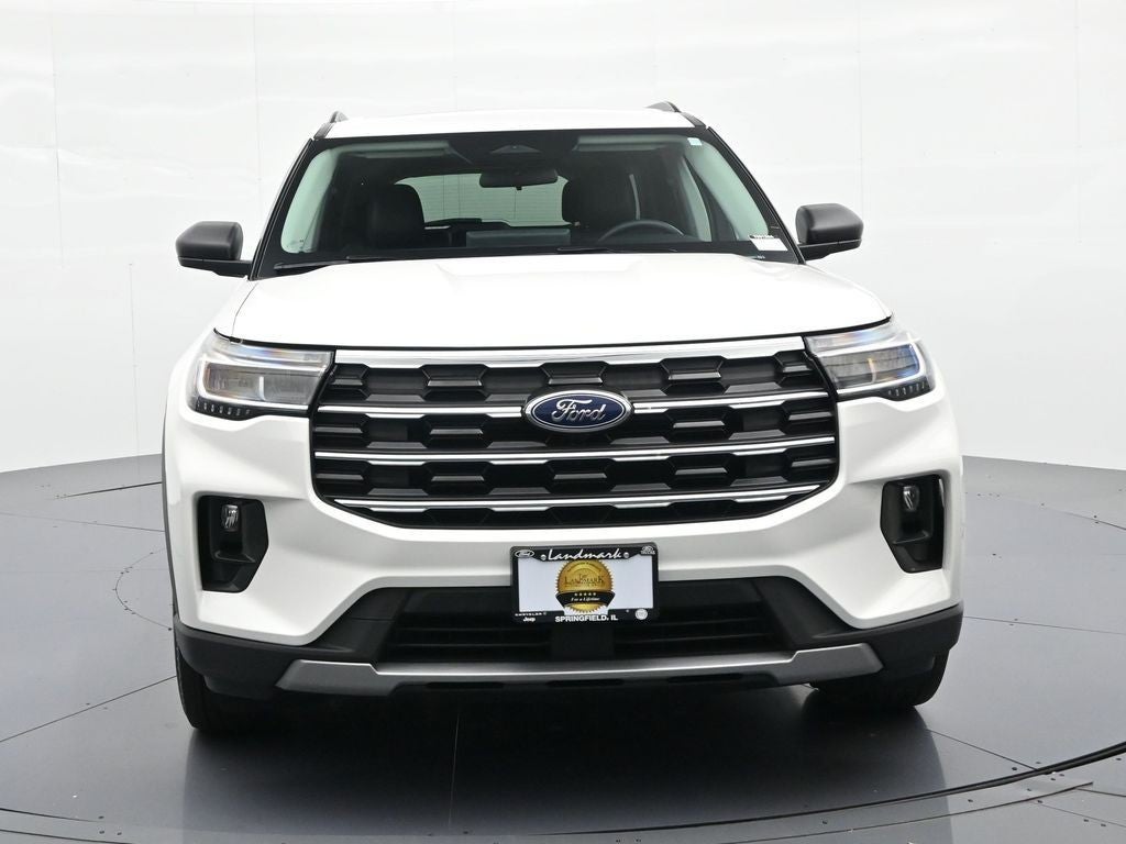 2025 Ford Explorer Active 4WD